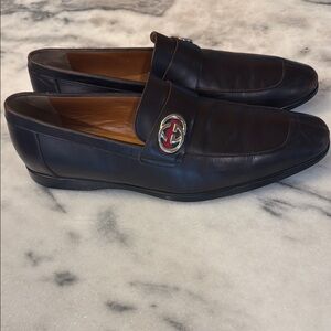 Gucci Men's classic dark brown Leather Loafers 9.5